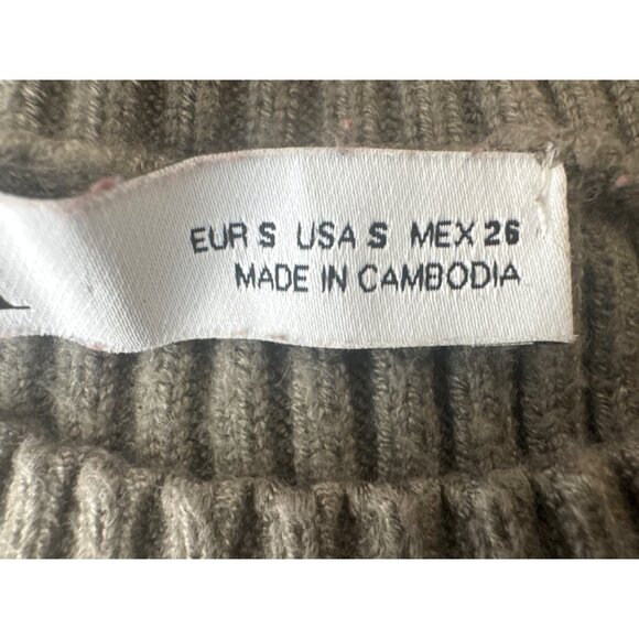 2/$30 ZARA Sage Green Small Ribbed Knit Short Sleeve Sweater Top Fitted Stretch - Picture 6 of 12